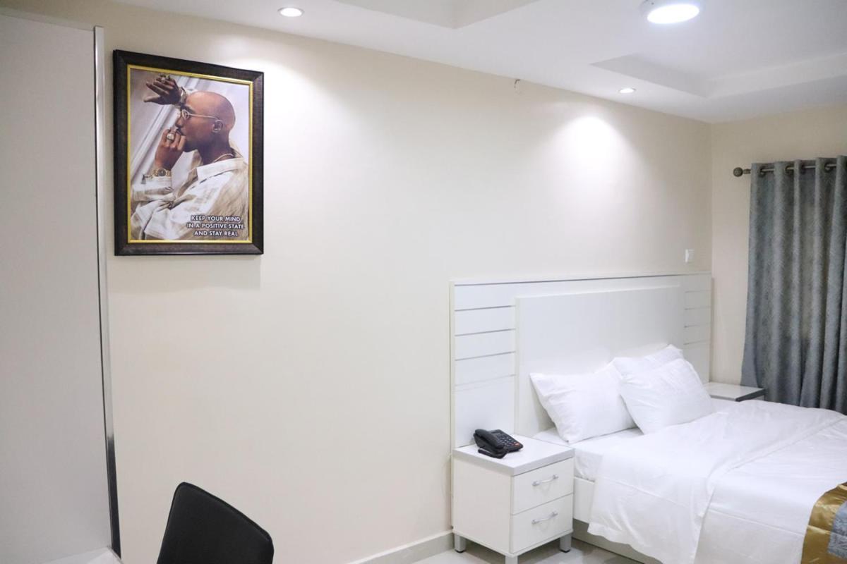 Appleville Suites Ikeja Exterior foto