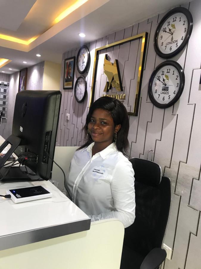 Appleville Suites Ikeja Exterior foto