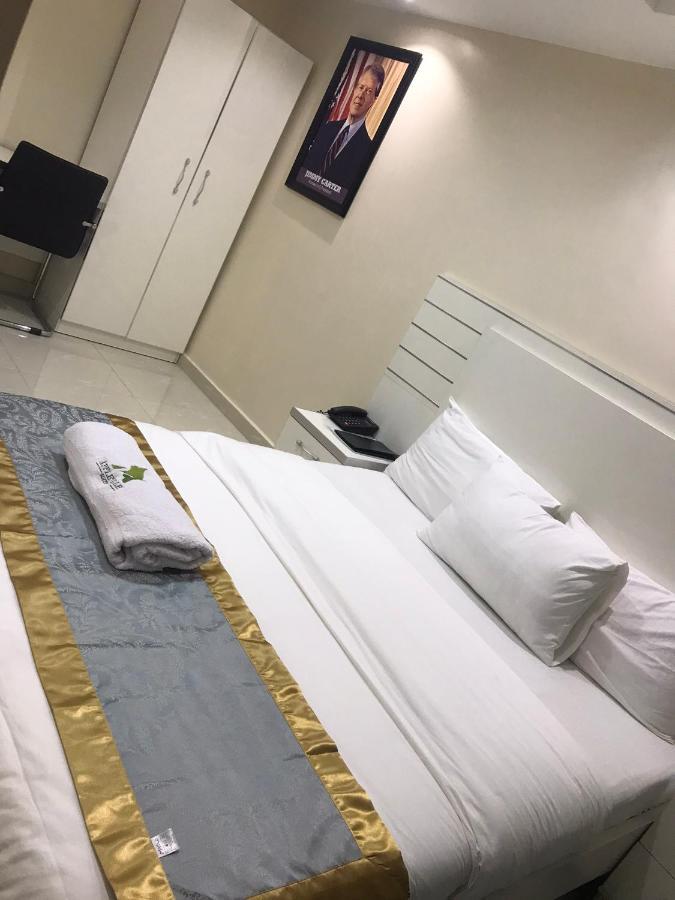 Appleville Suites Ikeja Exterior foto