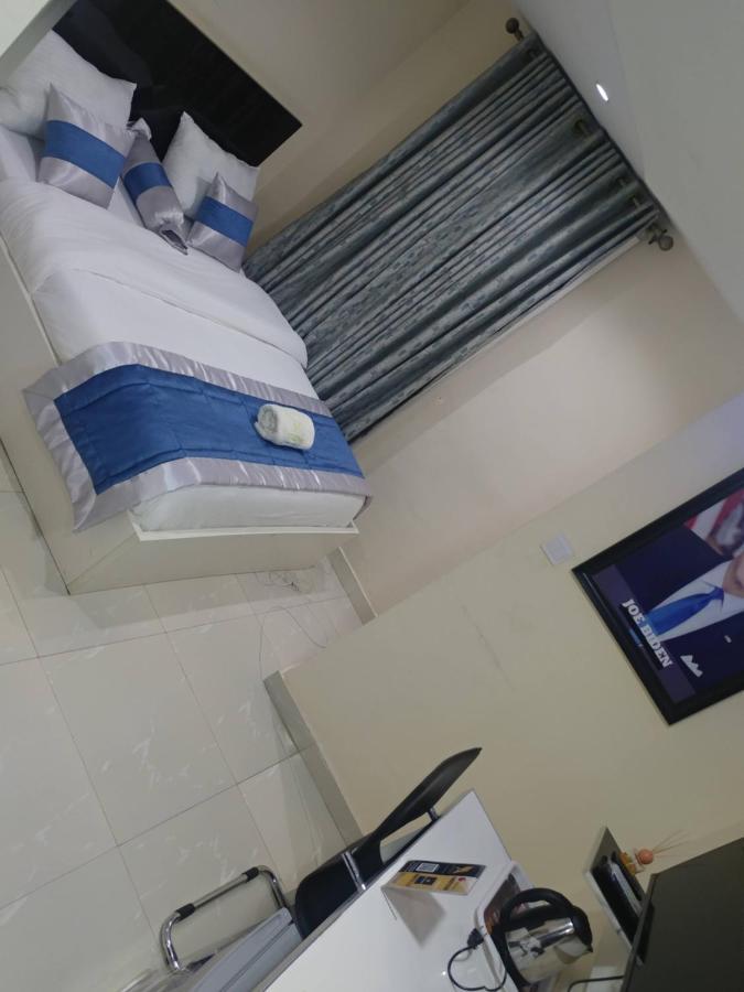 Appleville Suites Ikeja Exterior foto